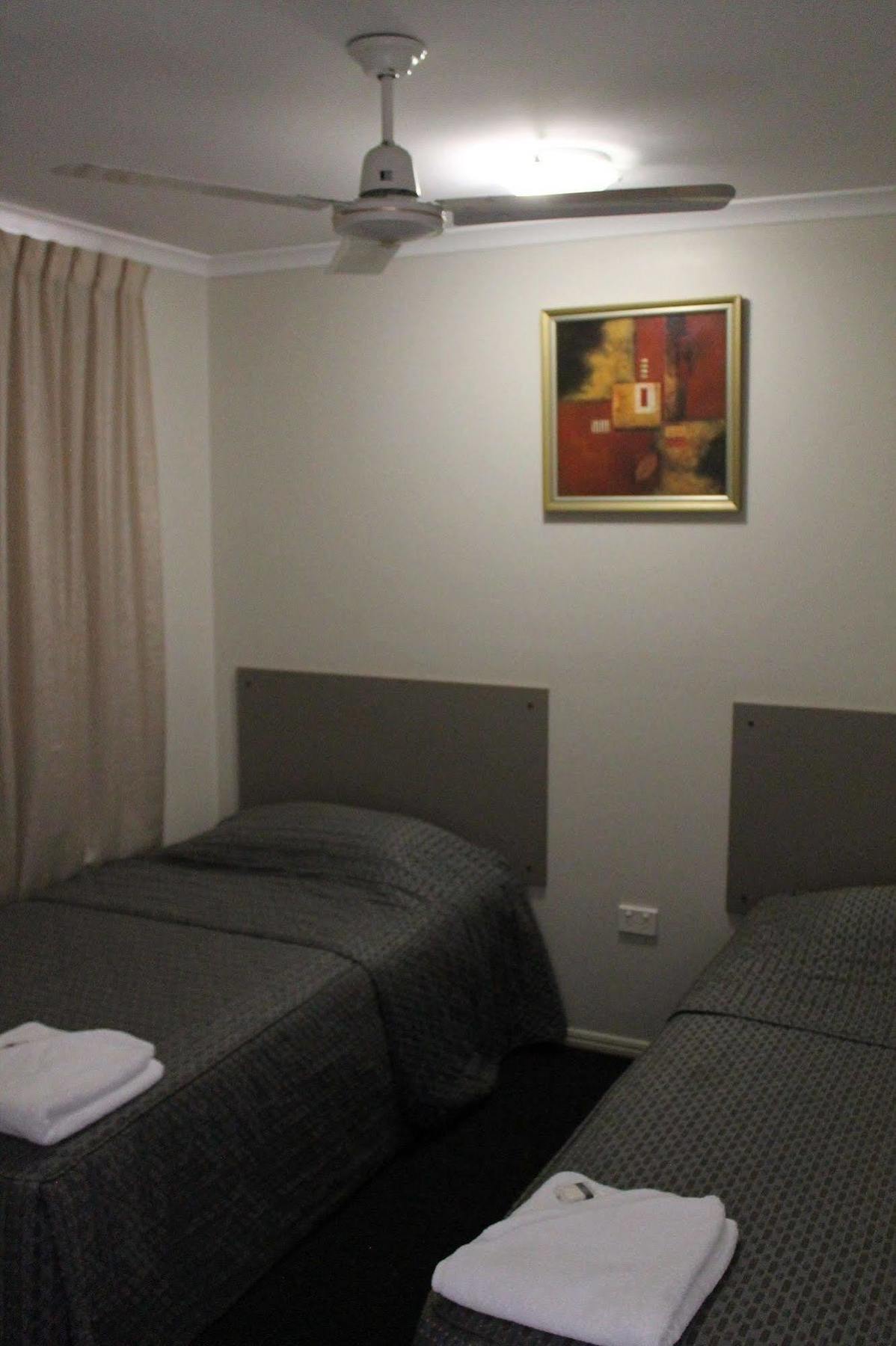 Blackwater Motor Inn Esterno foto